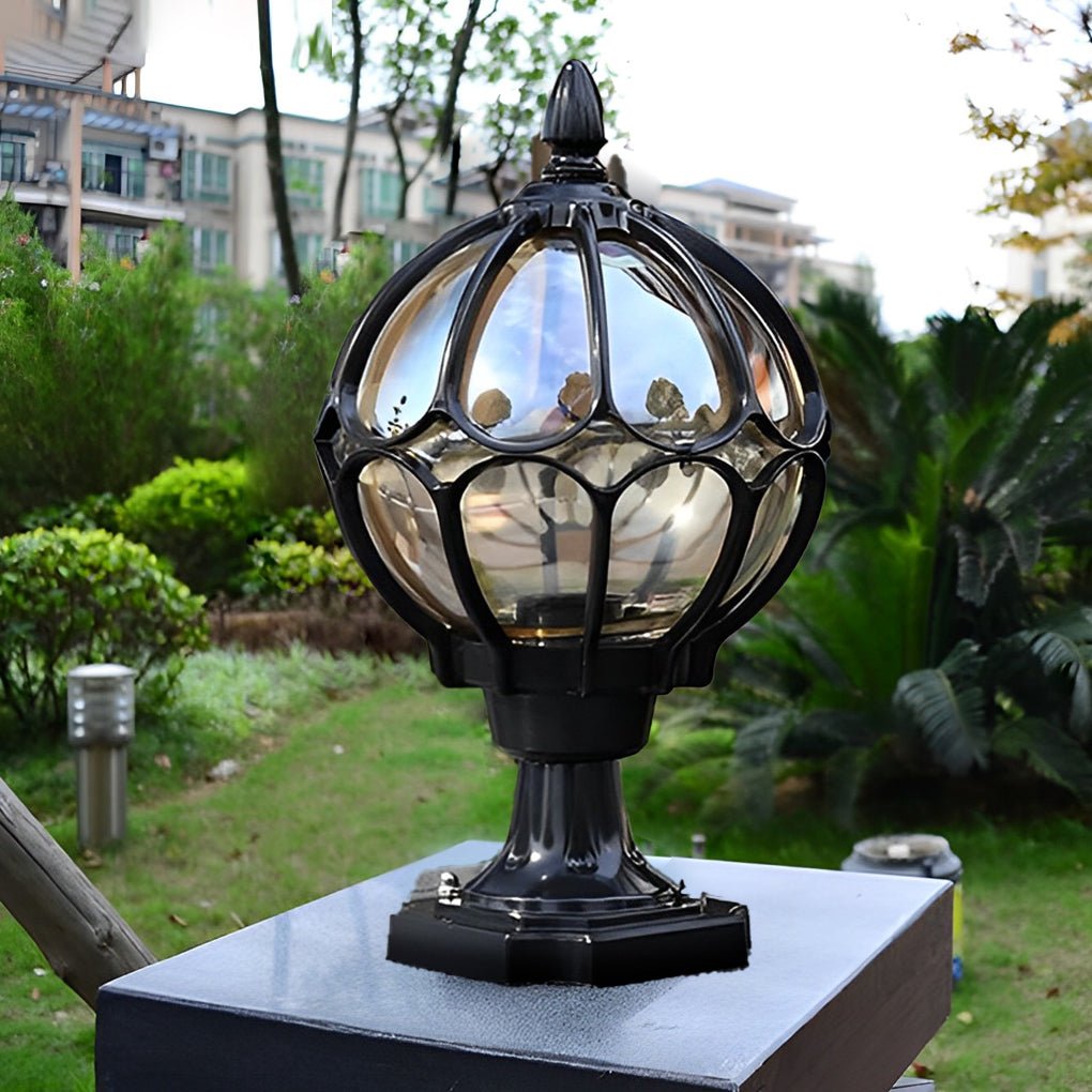 Classic Antique Style Outdoor Lantern Post Light - Vorem